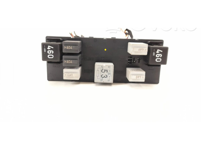 Блок предохранителей 3C0937049E Skoda Octavia Mk2 (1Z)