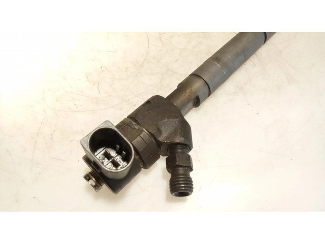 Vstřikovač A6110701687 Mercedes-Benz Sprinter W901 W902 W903 W904 pro naftový motor 2.2