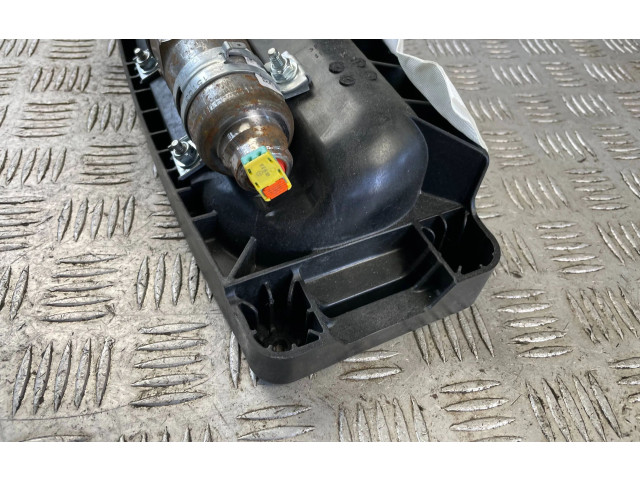 Подушка безопасности пассажира A2188604602   Mercedes-Benz A W176