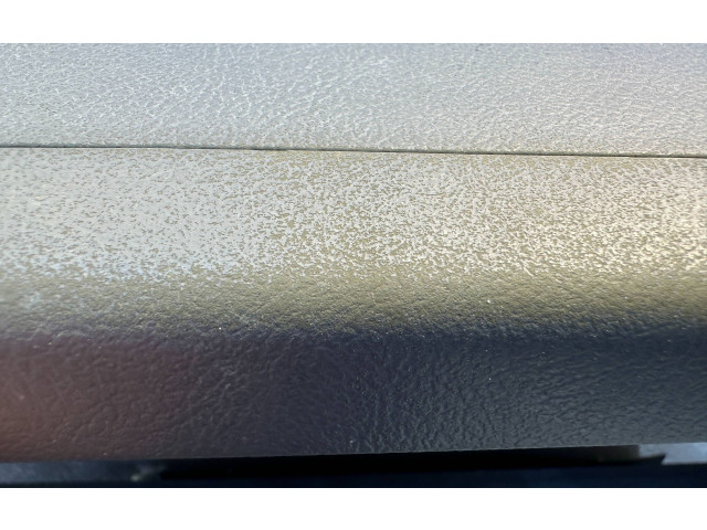 Přístrojová deska Nissan Patrol Y60 1989 6824001J01