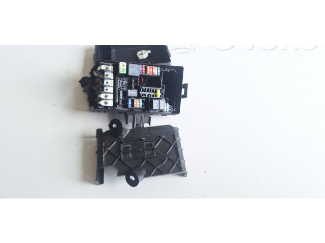 Блок предохранителей  5Q0907361D   Volkswagen Golf Sportsvan    