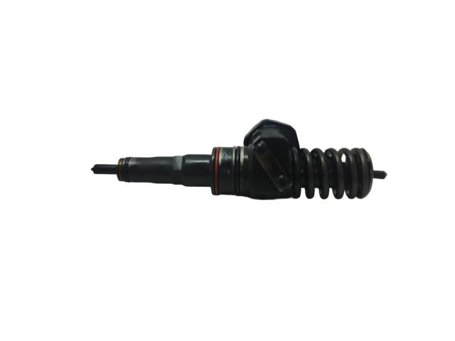 Форсунка 038130073J, 0414720015 Skoda Fabia Mk1 (6Y) ATD