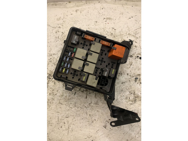 Pojistková skříňka Saab 9-5 2005