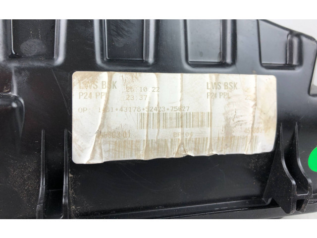 Блок предохранителей  9824510780   Peugeot 2008 II    