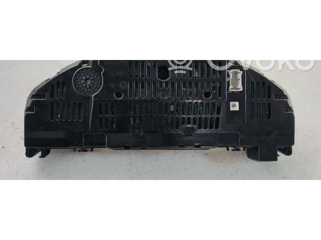 Přístrojová deska Mercedes-Benz E W212 2009 A2129001308