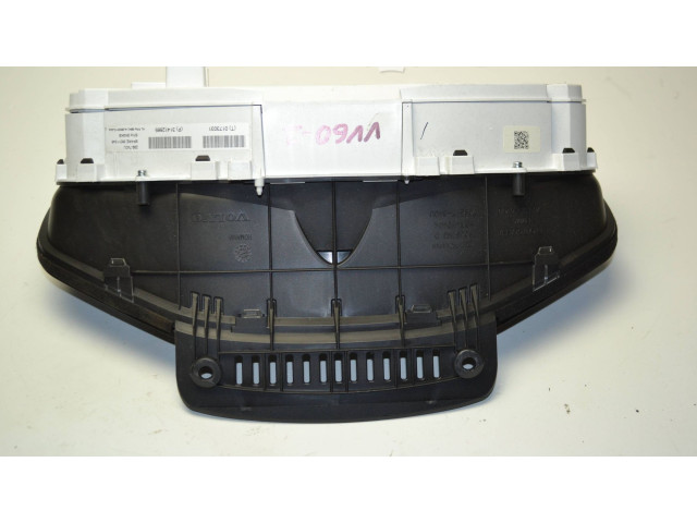 Панель приборов 31412865, 299740U   Volvo V60       