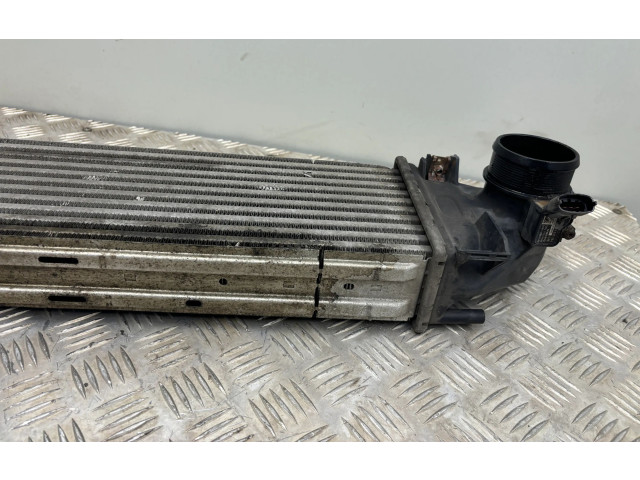 Интеркулер 31338475, 0261230294 Volvo S60