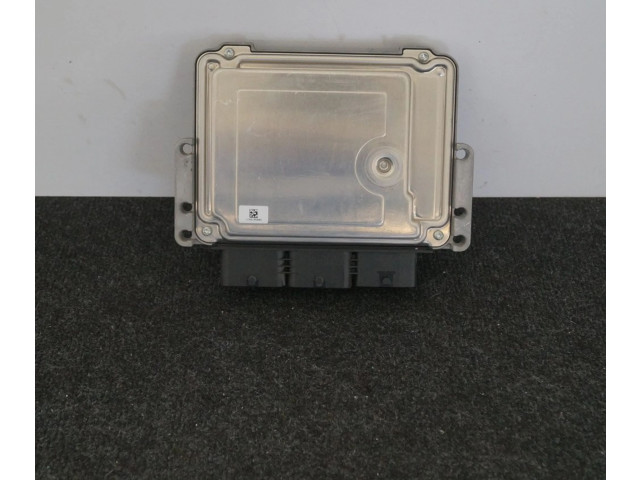 Блок управления двигателя    Citroen C3