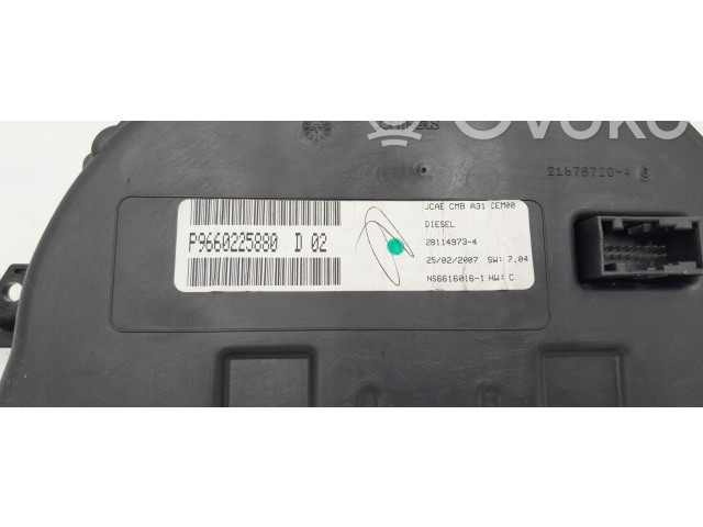 Přístrojová deska  Citroen C3 2007 9660225880  