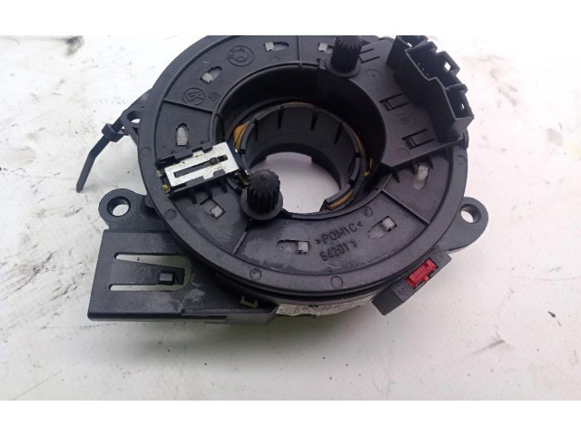 Подушка безопасности водителя Volkswagen Caddy