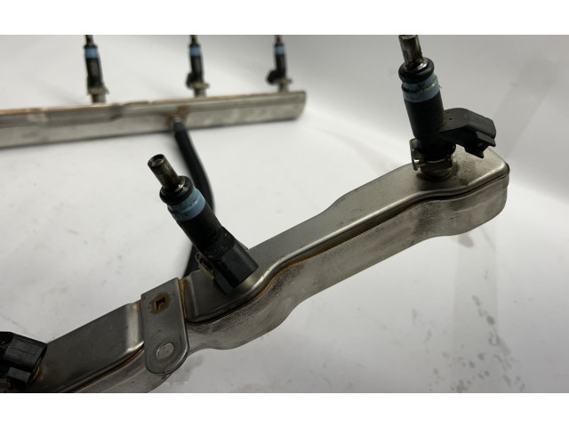 Vstřikovač 05038530AB, 05038337AB   Dodge Challenger    ESG 