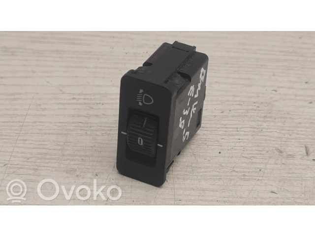 Включатель регулировки высоты фонарей