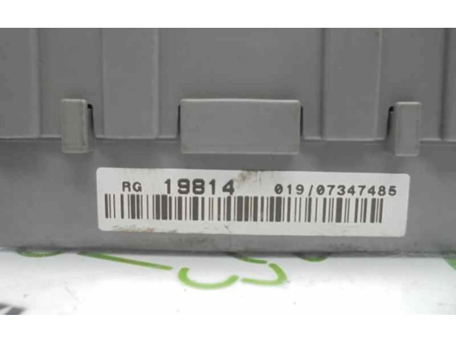 Pojistková skříňka 38200SMGG24 Honda Civic 2008