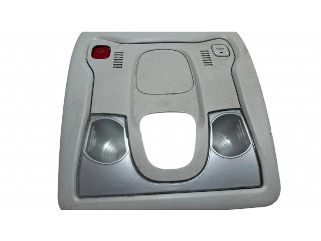 Фонарь освещения передних мест