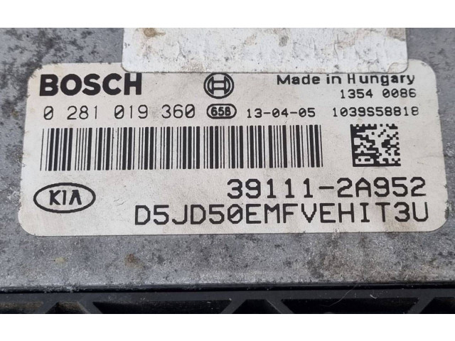Блок управления двигателем Блок управления 0281019360, 39111-2A952   KIA Ceed