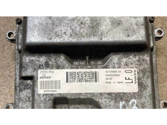 Блок управления двигателя 30729999AA, 2797009164 Volvo XC90