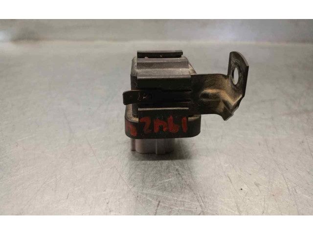 Pojistková skříňka 2861064110, 1567000140 Toyota Hilux (N80, N90, N100, N110) 1993