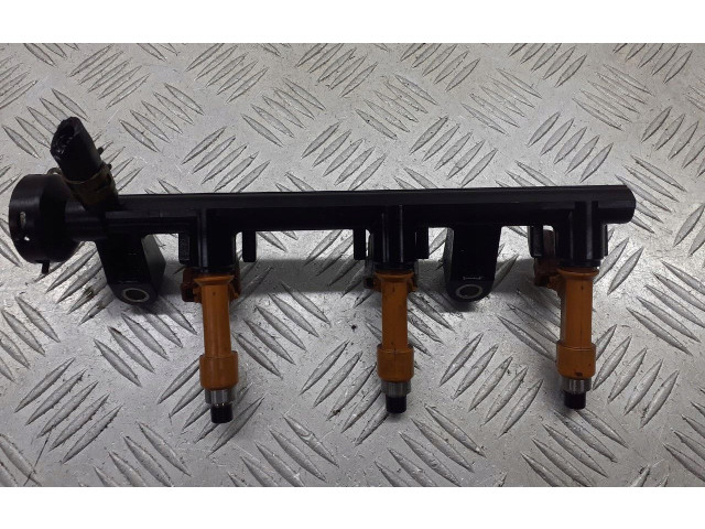 Топливная рампа Daihatsu Sirion