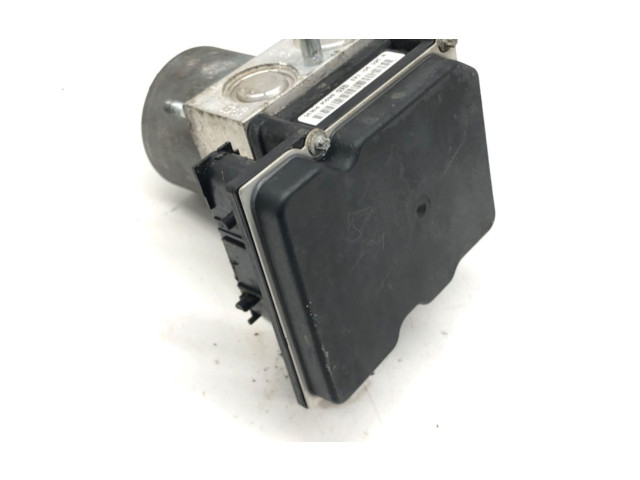 Jednotka ABS Nissan Qashqai 2007