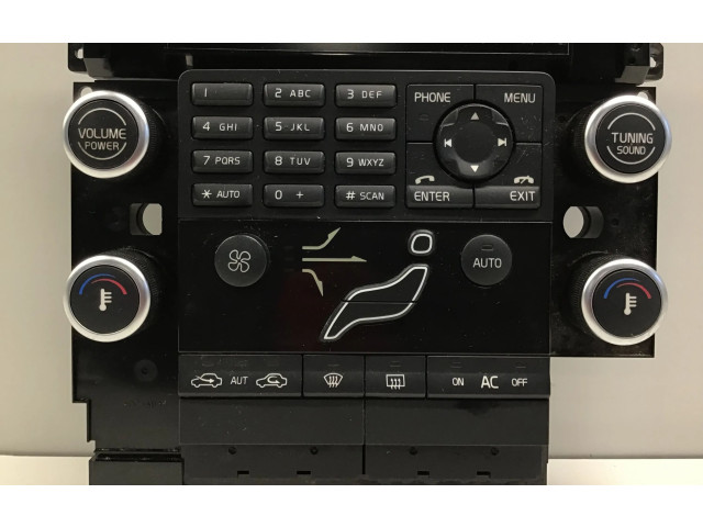 Блок управления климат-контролем    Volvo V70