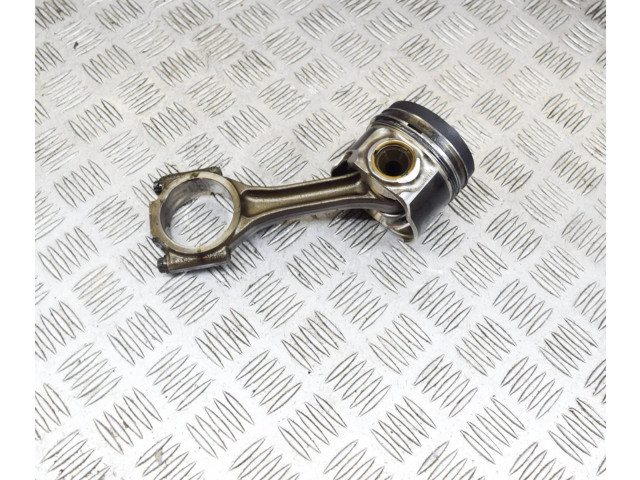 Píst 03G107065J, 038198401D Volkswagen PASSAT B6 pro naftový motor 2.0 BKP