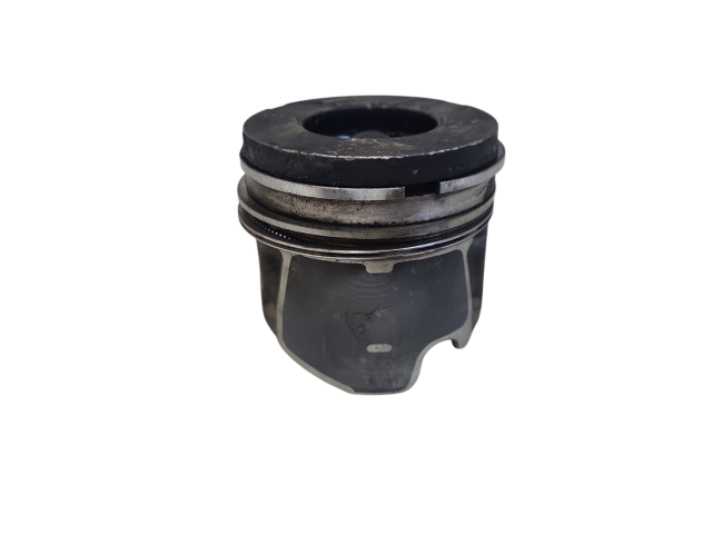  Поршень    Volvo V70  