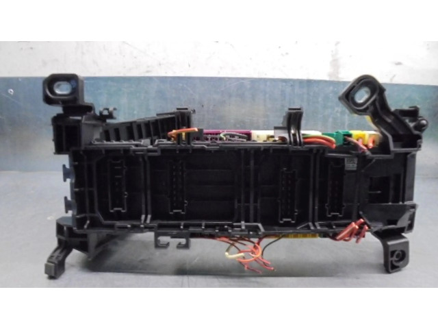 Блок предохранителей A2465400040   Mercedes-Benz CLA C117 X117 W117    