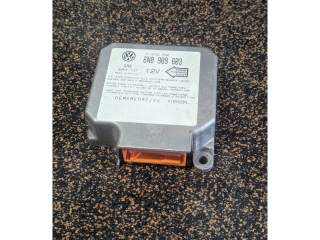 Блок подушек безопасности 6N0909603   Volkswagen PASSAT B4