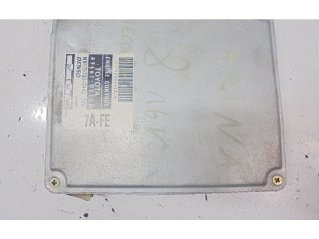 Řídící jednotka 89661-05100, 89661-05100 Toyota Carina T190 1995