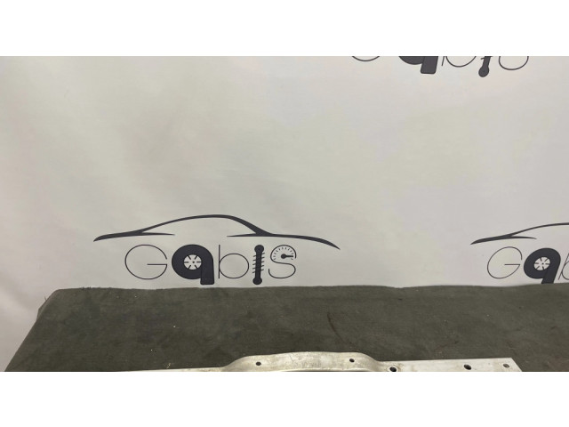 Другая часть передней ходовой части