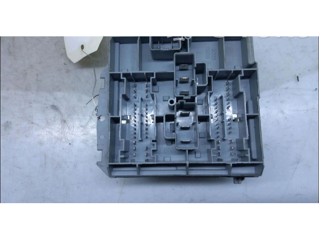 Блок предохранителей    Lancia Ypsilon    