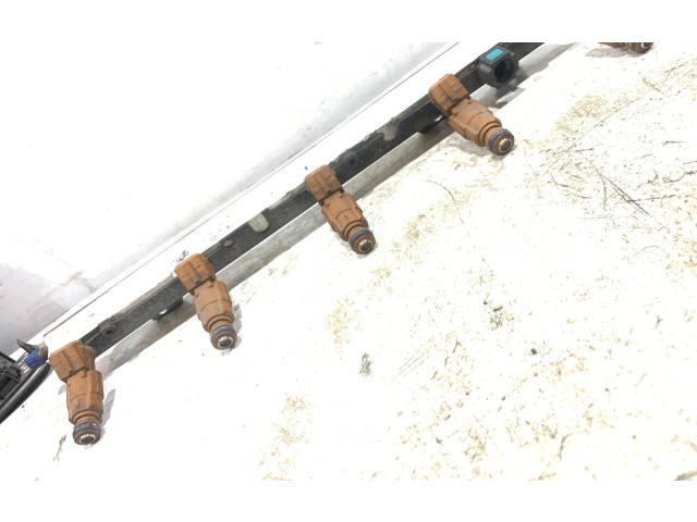 Топливная рампа 9186942, 2221146   Volvo S60   для двигателя B 5204 T5