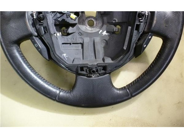 Руль Renault Clio II 2001 - 2005 года 8200057666