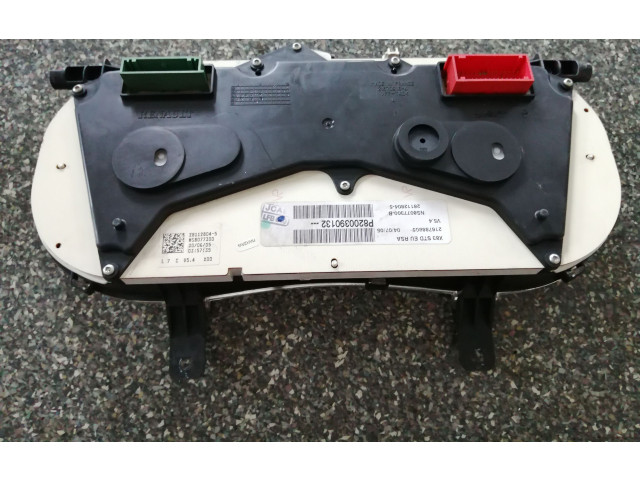 Панель приборов 8200390132 Renault Trafic II (X83)