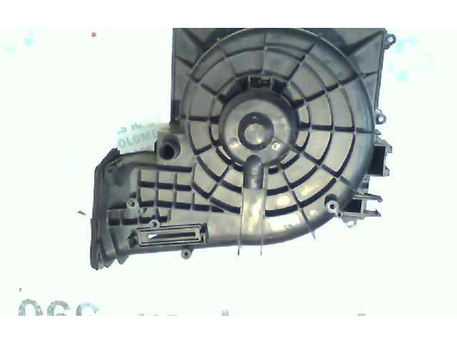 Вентилятор печки 27200BU210 Nissan Almera Tino