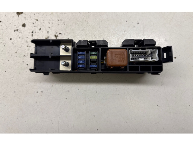 Блок предохранителей Infiniti FX