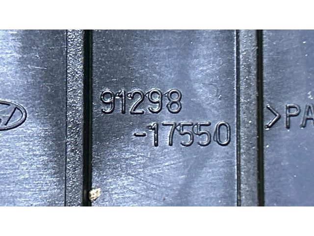 Блок предохранителей 91298-17550, 17550 Hyundai Getz