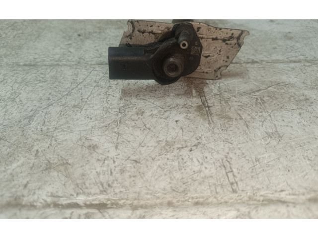 Форсунка 03L130277 Audi A3 S3 8P