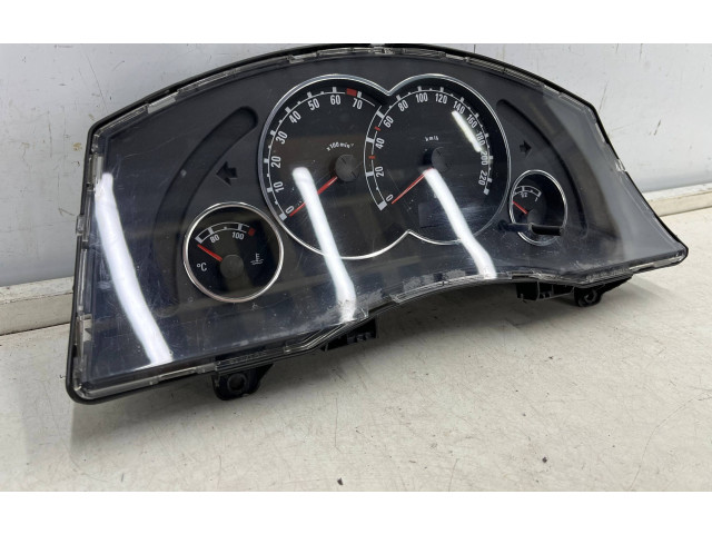 Панель приборов 13214771LP   Opel Meriva A       