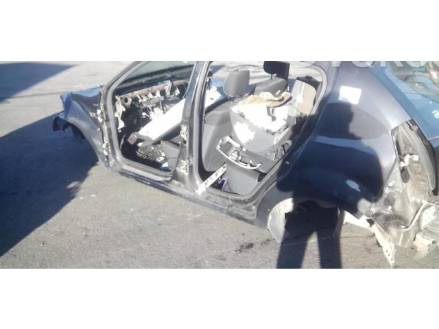 Зеркало электрическое        Dacia Duster  2010 - 2017 года   