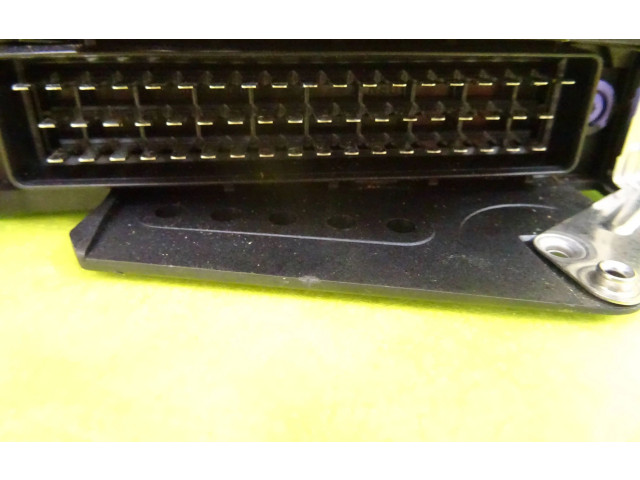 Блок управления АБС 1H0907379D Volkswagen Golf III