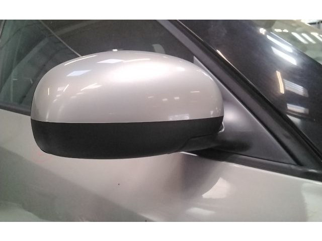 Зеркало электрическое Skoda Fabia Mk2 (5J) 2007 - 2014 года