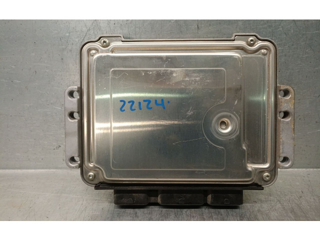 Вентилятор радиатора     8200527725, 0281012589BOSCH    Renault Megane II 