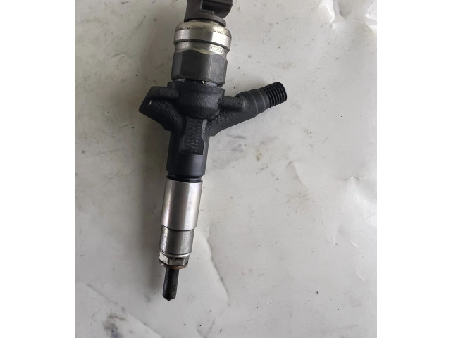 Vstřikovač 16613AA020, 1D0C1000 Subaru Outback