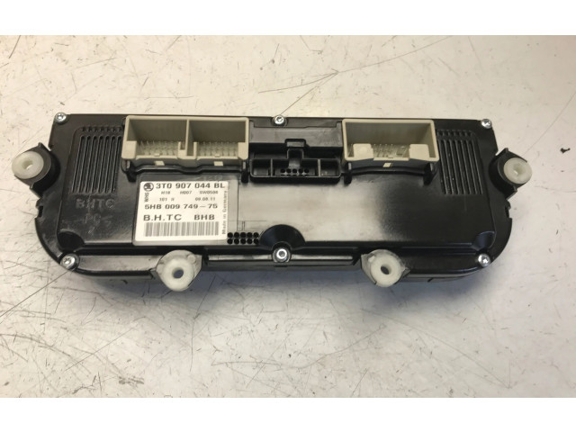Блок управления климат-контролем 3T0907044BL Skoda Yeti (5L)