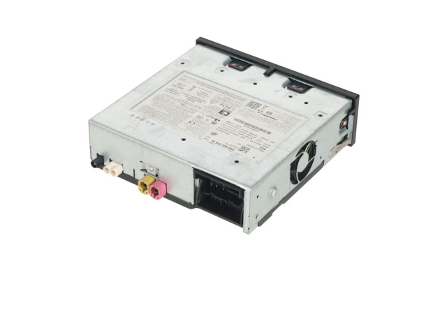 Радио/ проигрыватель CD/DVD / навигация  5H0035816M   Volkswagen Golf VIII 