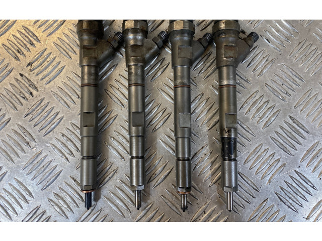 Комплект жиклеров (форсунок) 338004A000, 0445110092   KIA Sorento