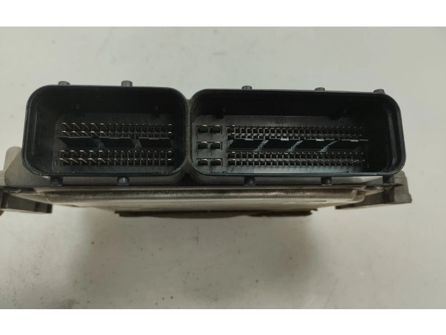 Блок управления двигателя 51828292   Lancia Delta