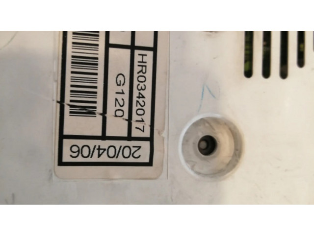 Přístrojová deska Honda Civic 2006 HR0342017