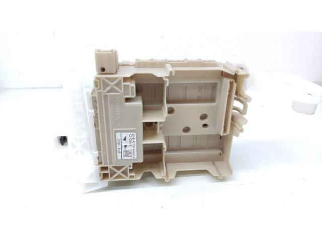 Pojistková skříňka 827300H030 Toyota Aygo AB40 2016